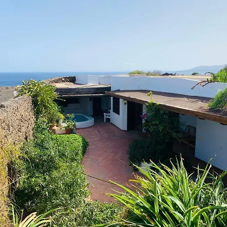 Casa vacanze Beautiful 3-bed In *