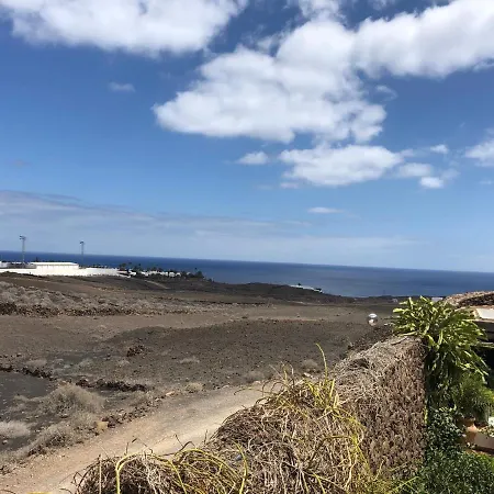 Beautiful 3-bed In Casa de Férias Mácher
