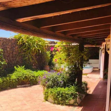 Beautiful 3-bed In * Mácher