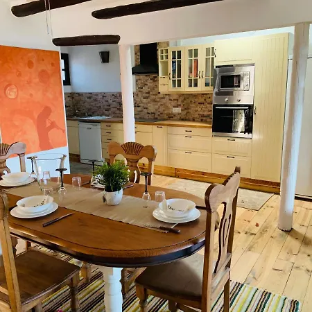 Beautiful 3-bed In *